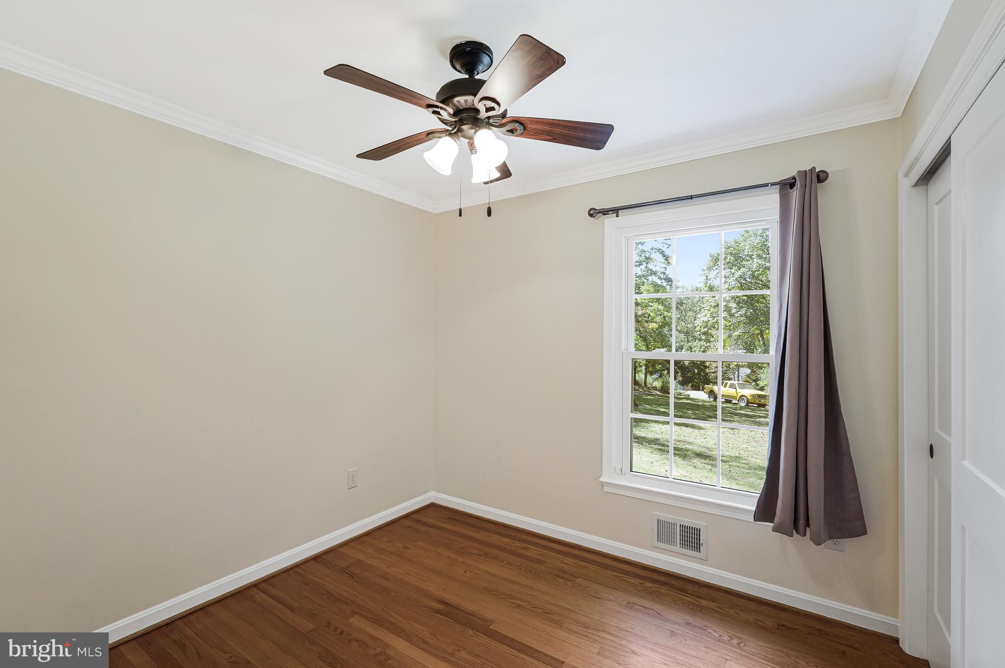 WATERFALL - Residential