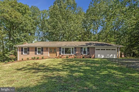 4501 MARTINWOOD DRIVE HAYMARKET VA 20169