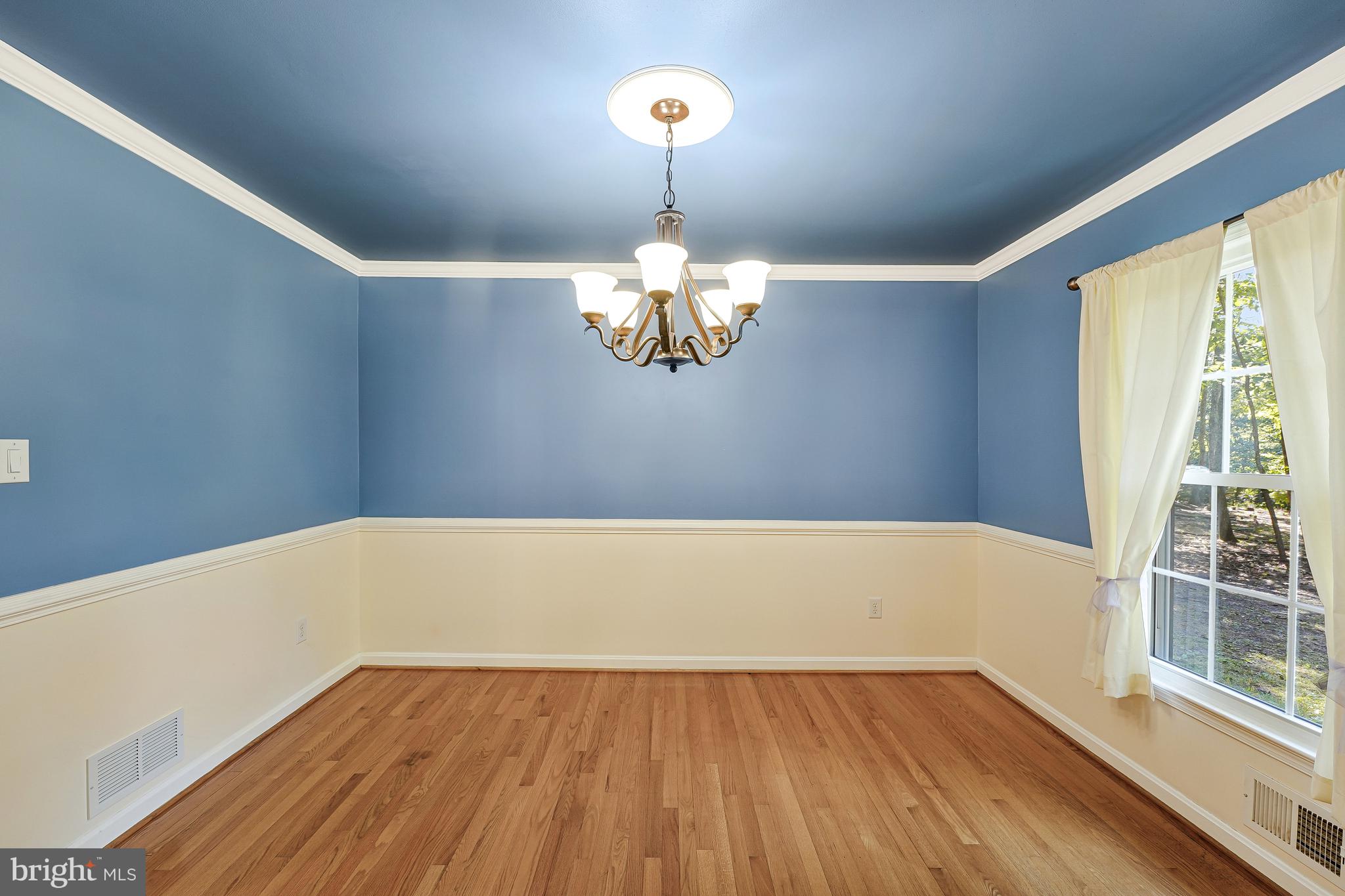 WATERFALL - Residential