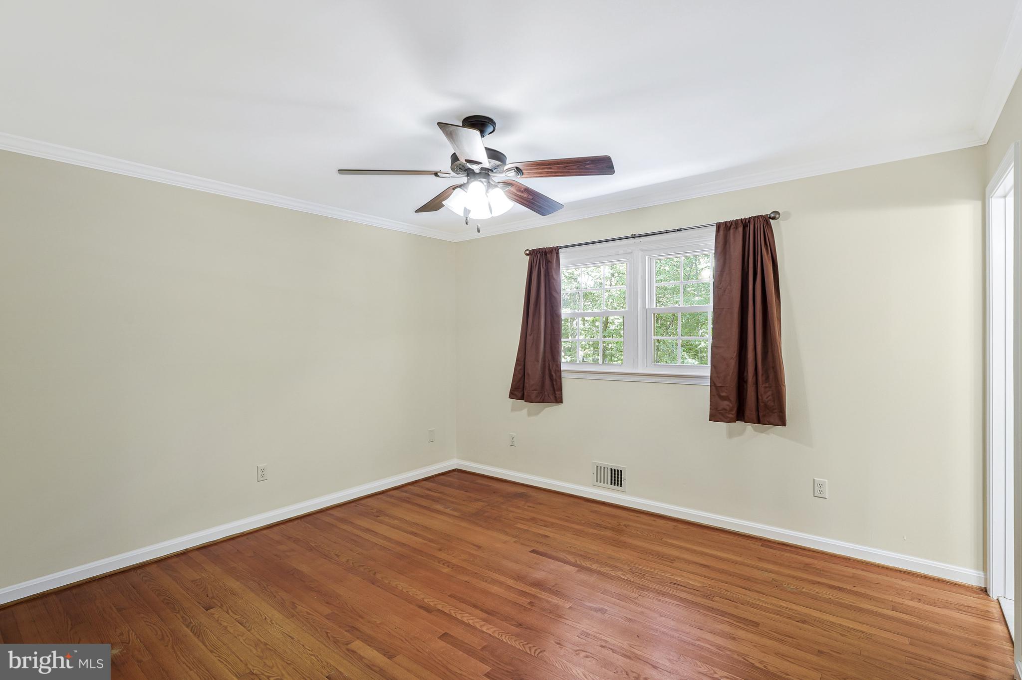 WATERFALL - Residential