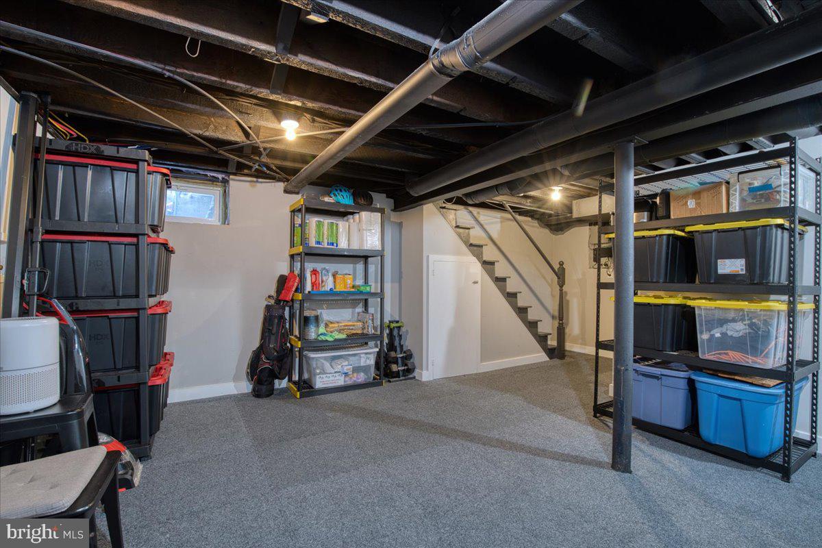 LAFAYETTE HILL - Residential