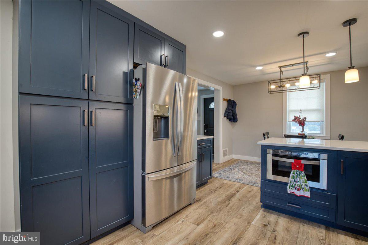 LAFAYETTE HILL - Residential