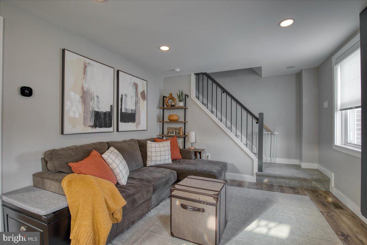 LAFAYETTE HILL - Residential