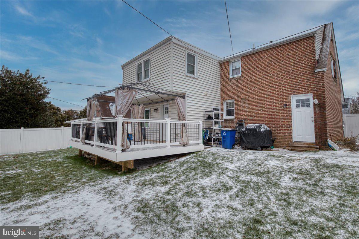 LAFAYETTE HILL - Residential