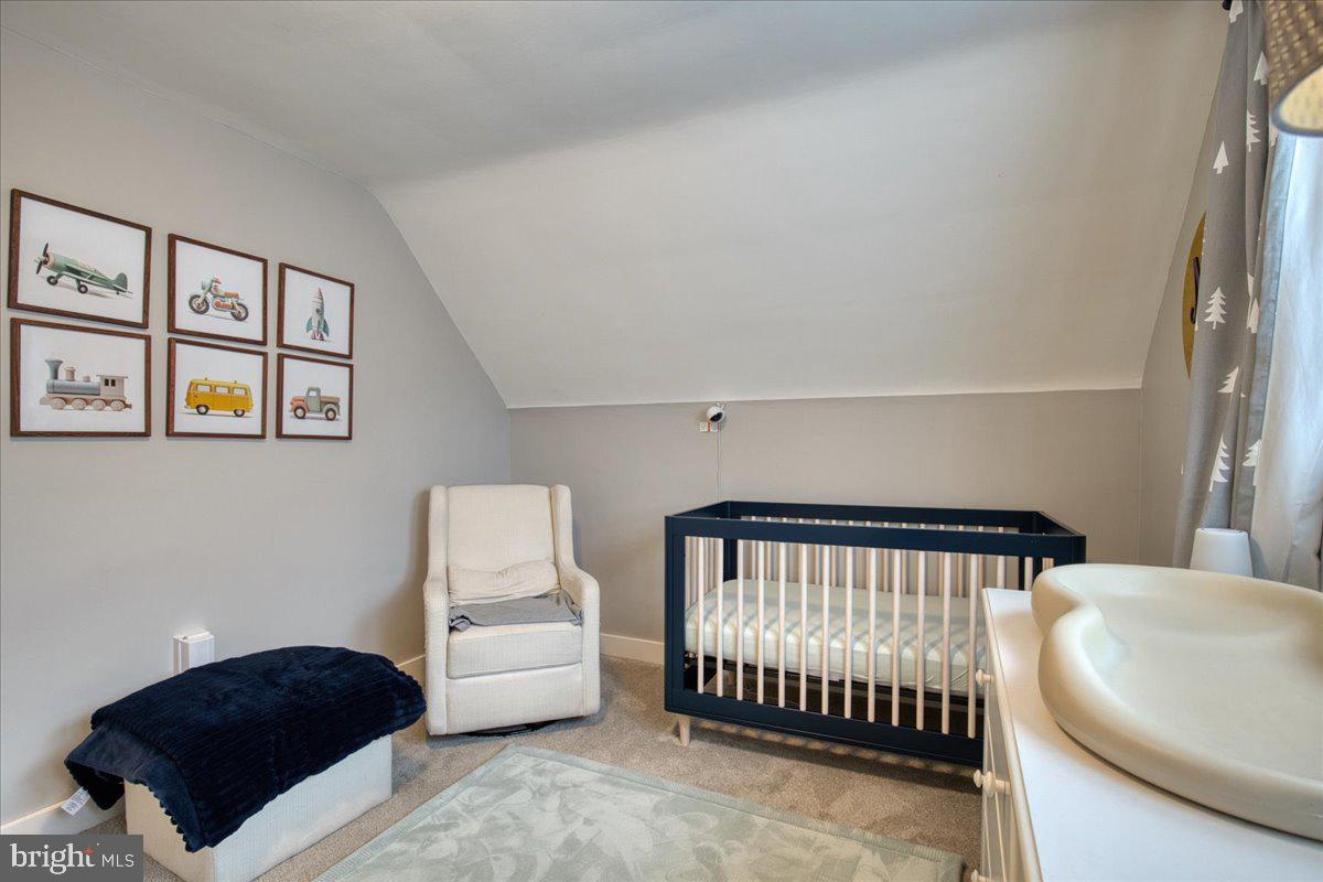 LAFAYETTE HILL - Residential