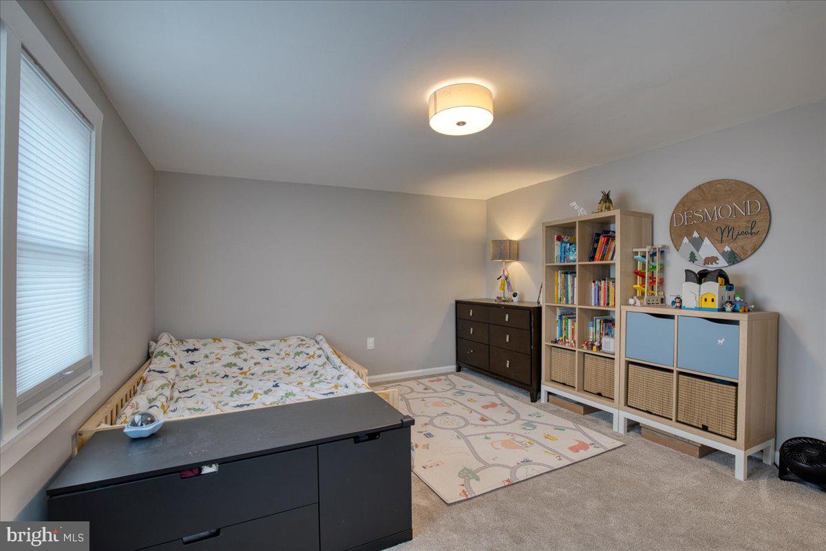 LAFAYETTE HILL - Residential