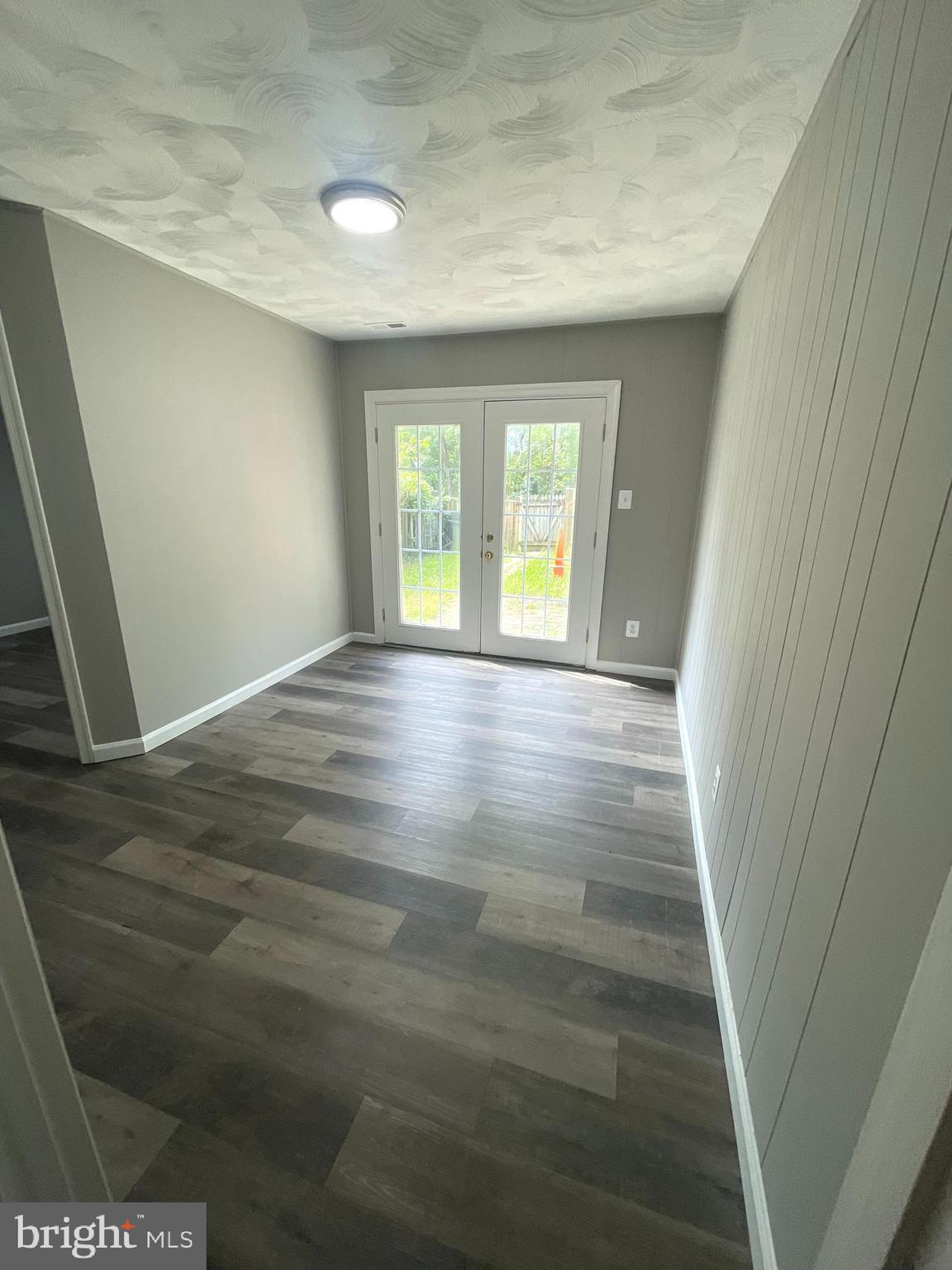 FORESTVIEW - Residential Lease