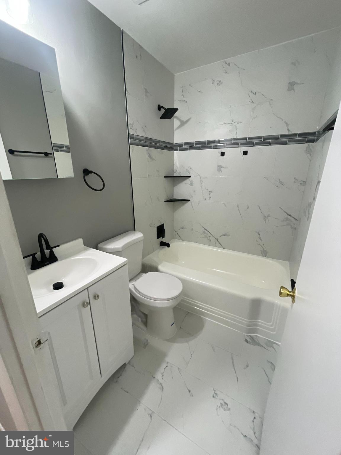 FORESTVIEW - Residential Lease