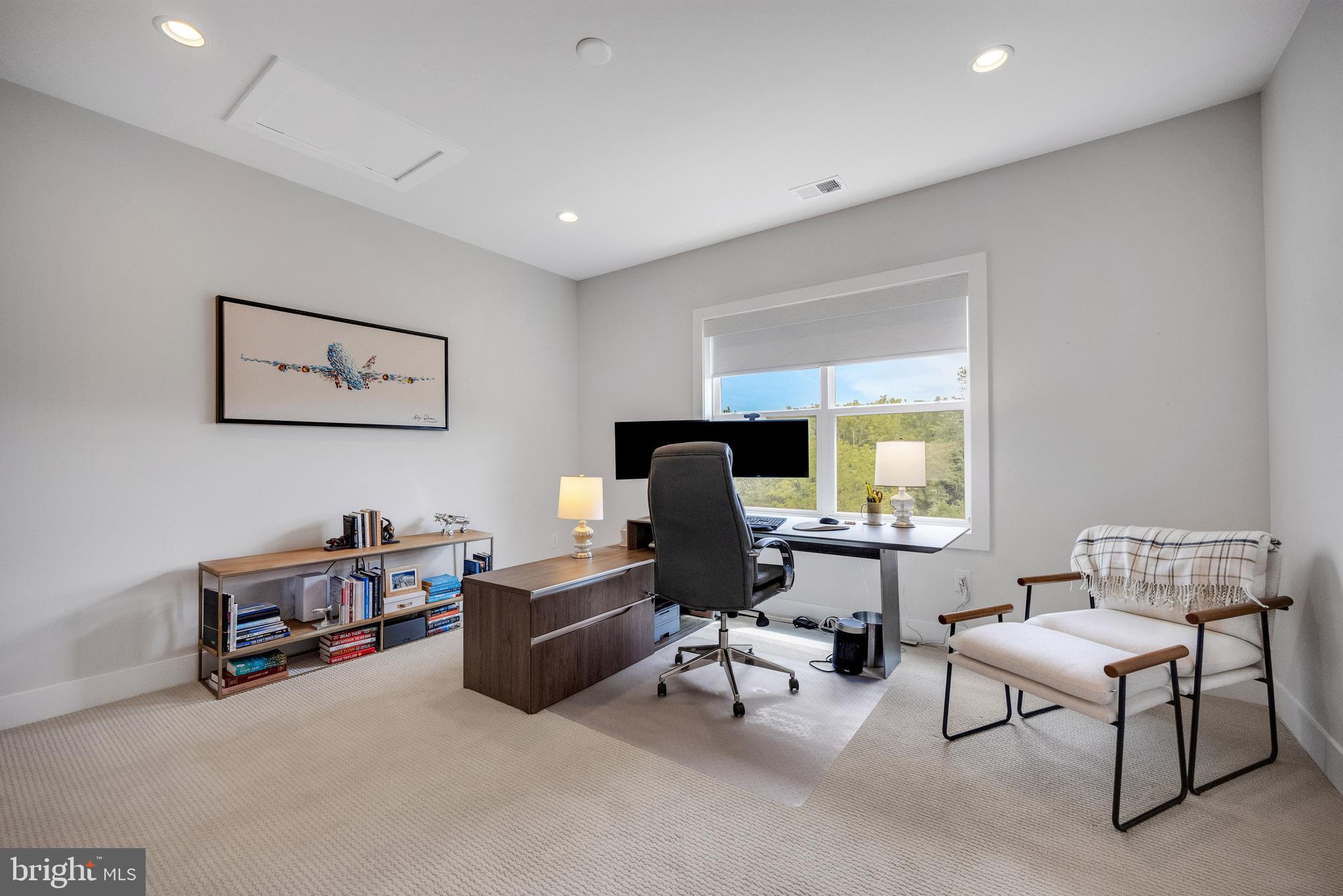 DOYLESTOWN WALK - Residential Lease