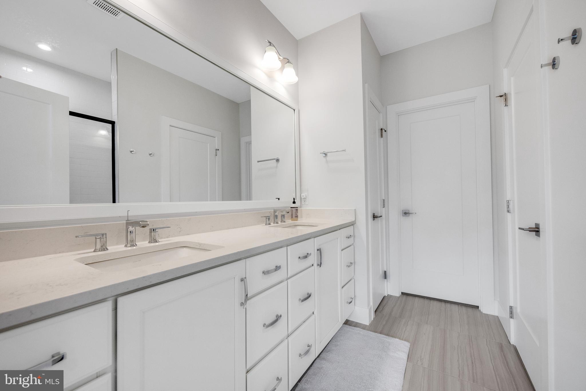 DOYLESTOWN WALK - Residential Lease