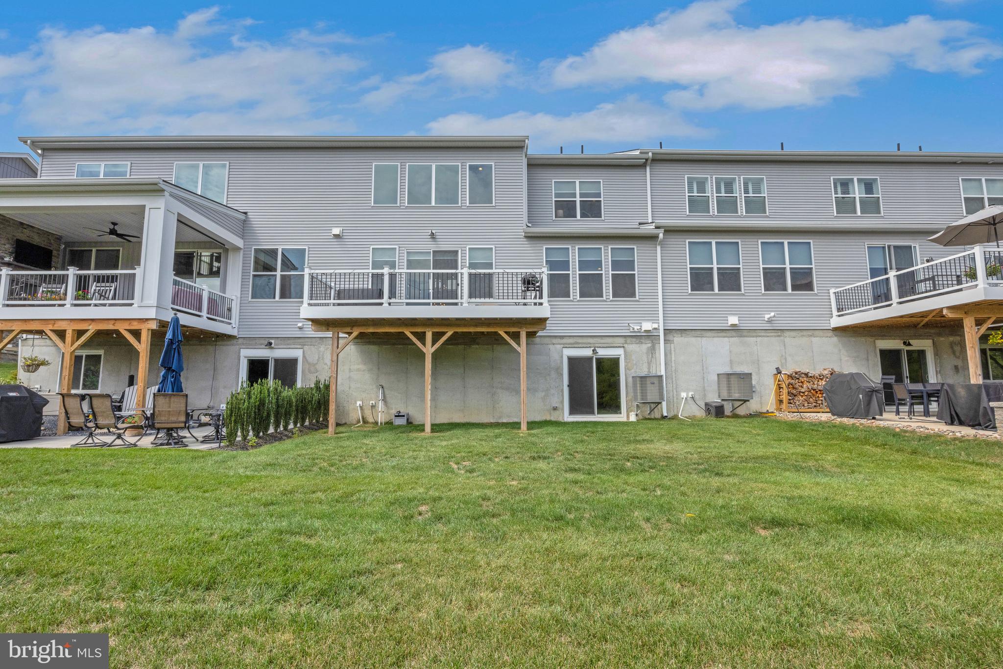 DOYLESTOWN WALK - Residential Lease