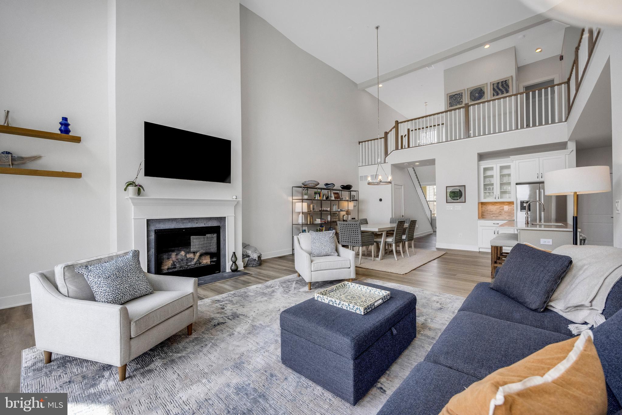 DOYLESTOWN WALK - Residential Lease