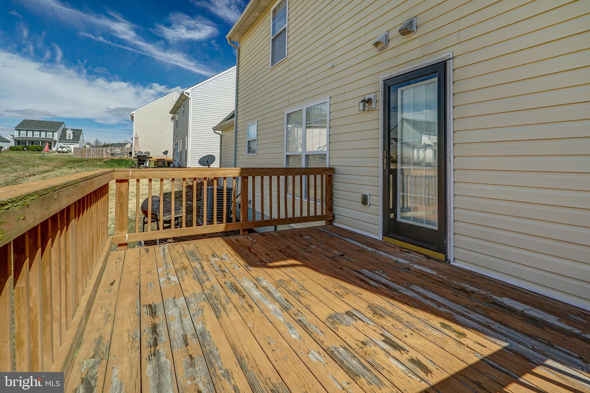 COUNTRYSIDE - Residential