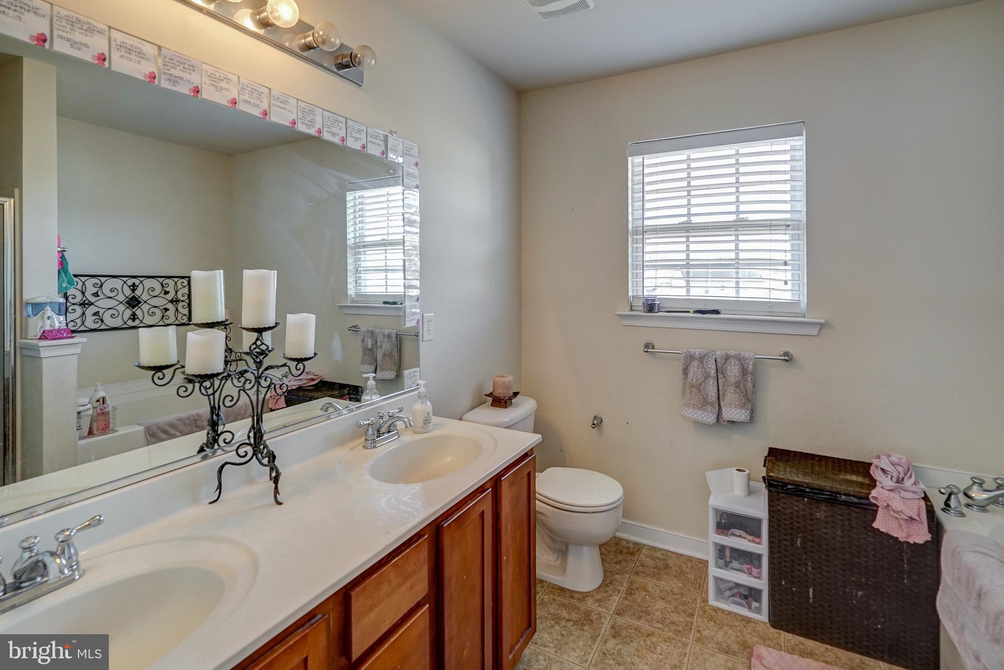 COUNTRYSIDE - Residential