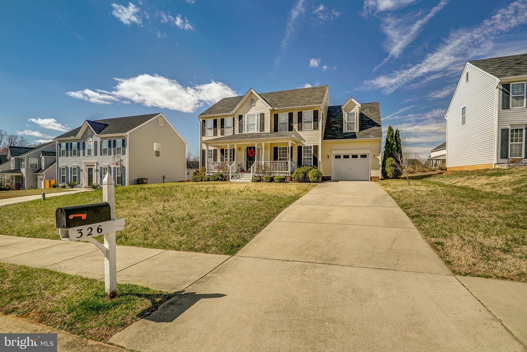 COUNTRYSIDE - Residential