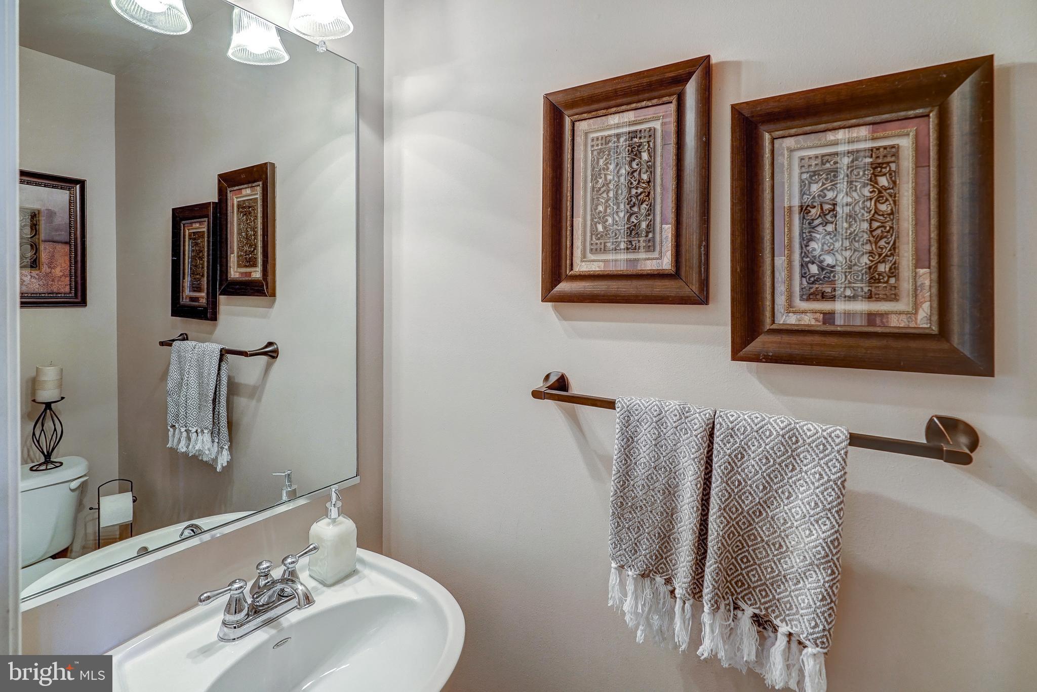 COUNTRYSIDE - Residential