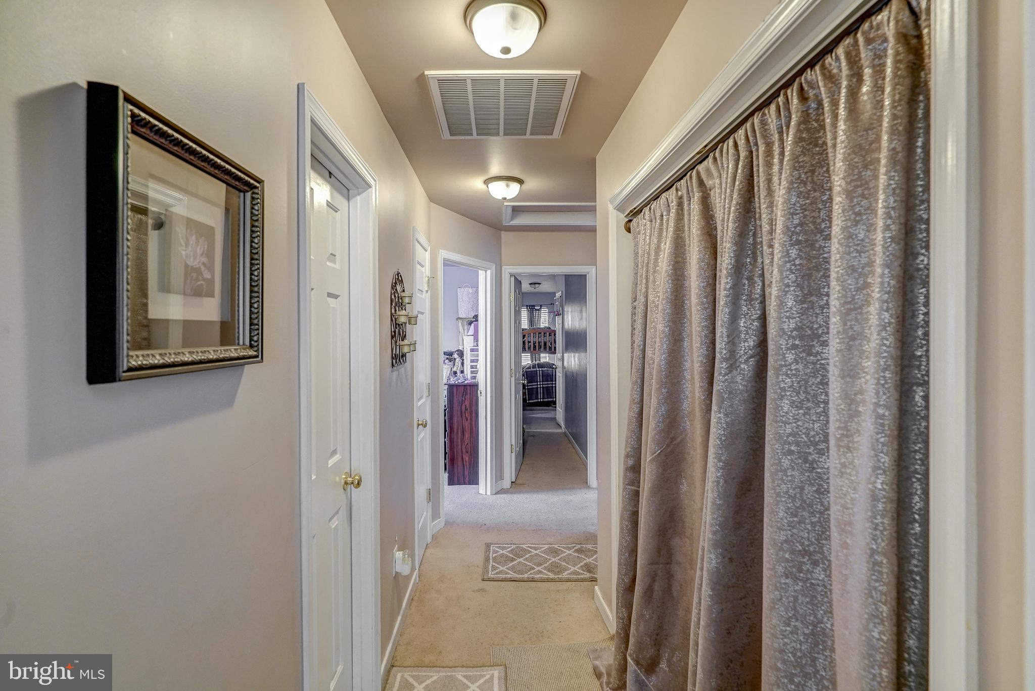 COUNTRYSIDE - Residential