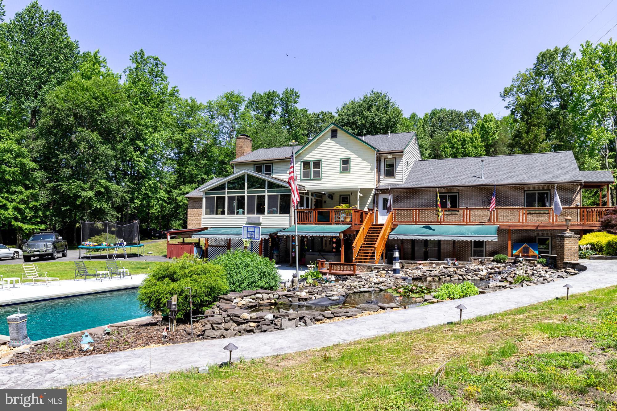 WOODLAND ACRES - Residential