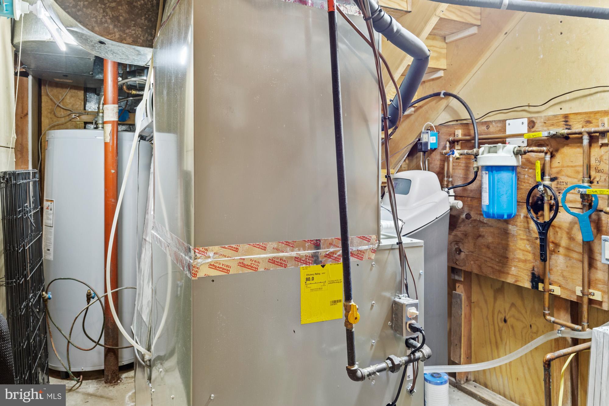 WOODLAND ACRES - Residential