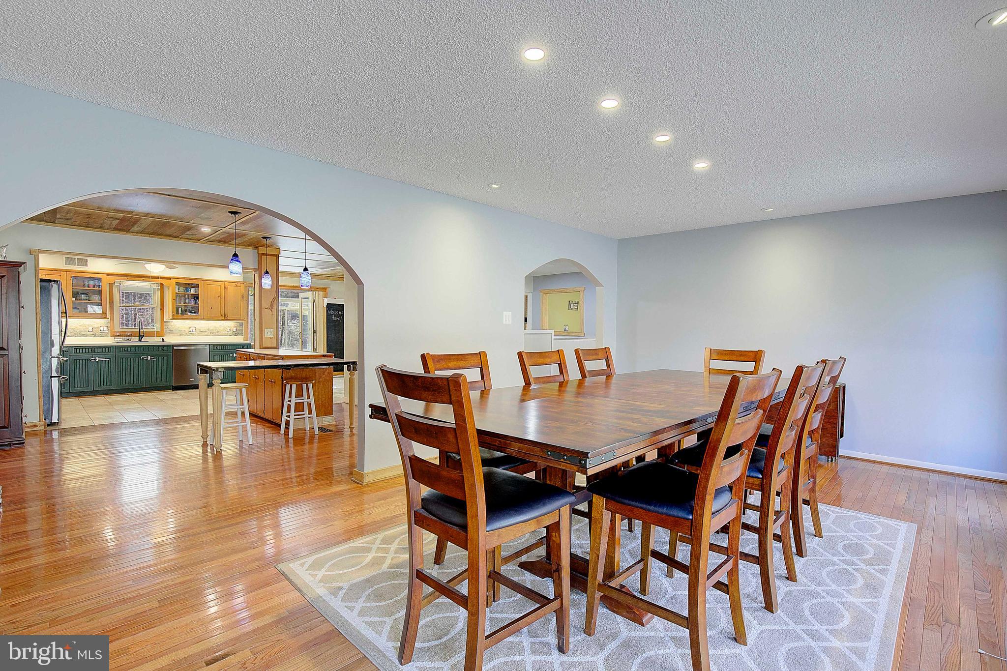 WOODLAND ACRES - Residential