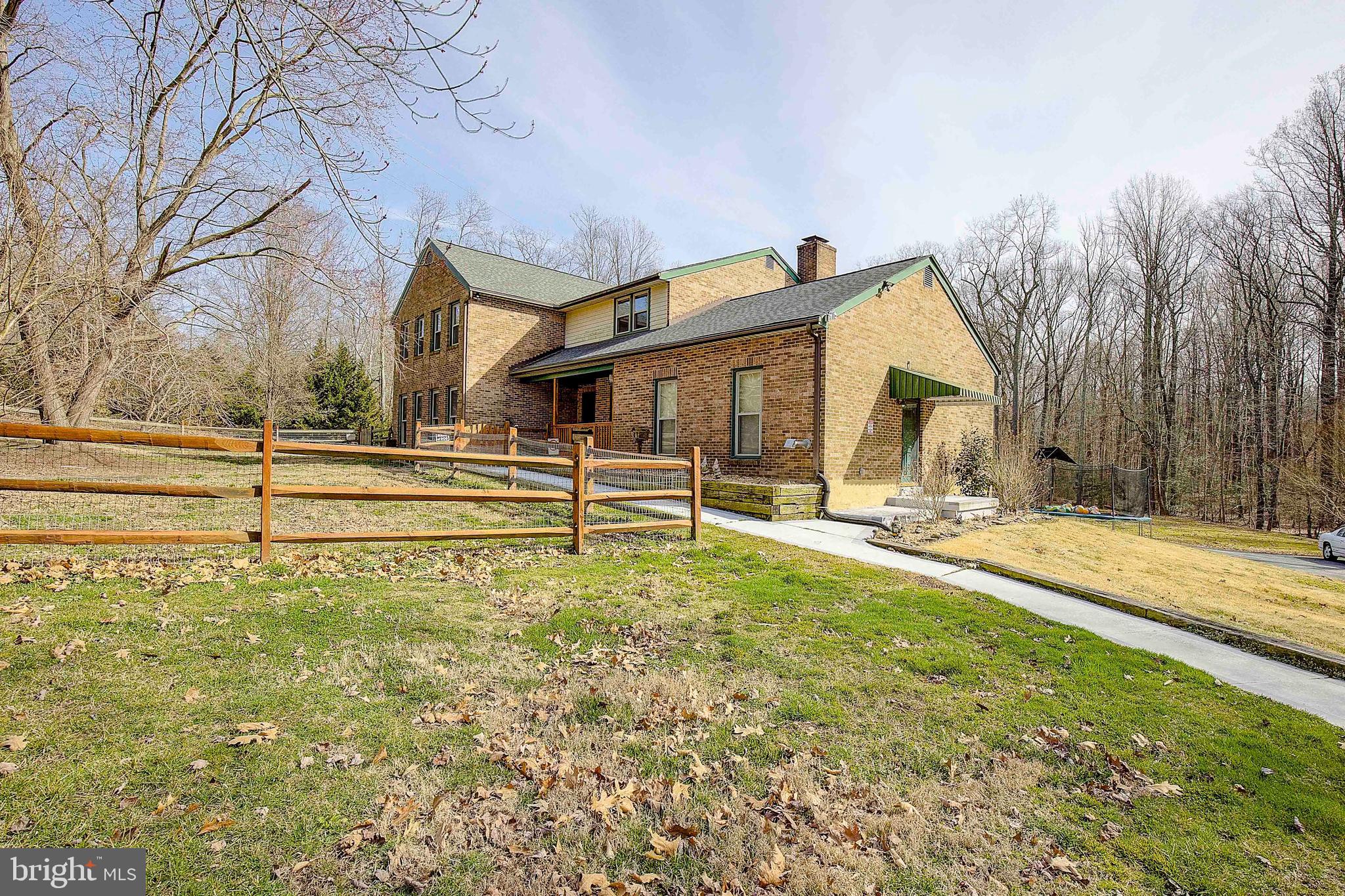 WOODLAND ACRES - Residential