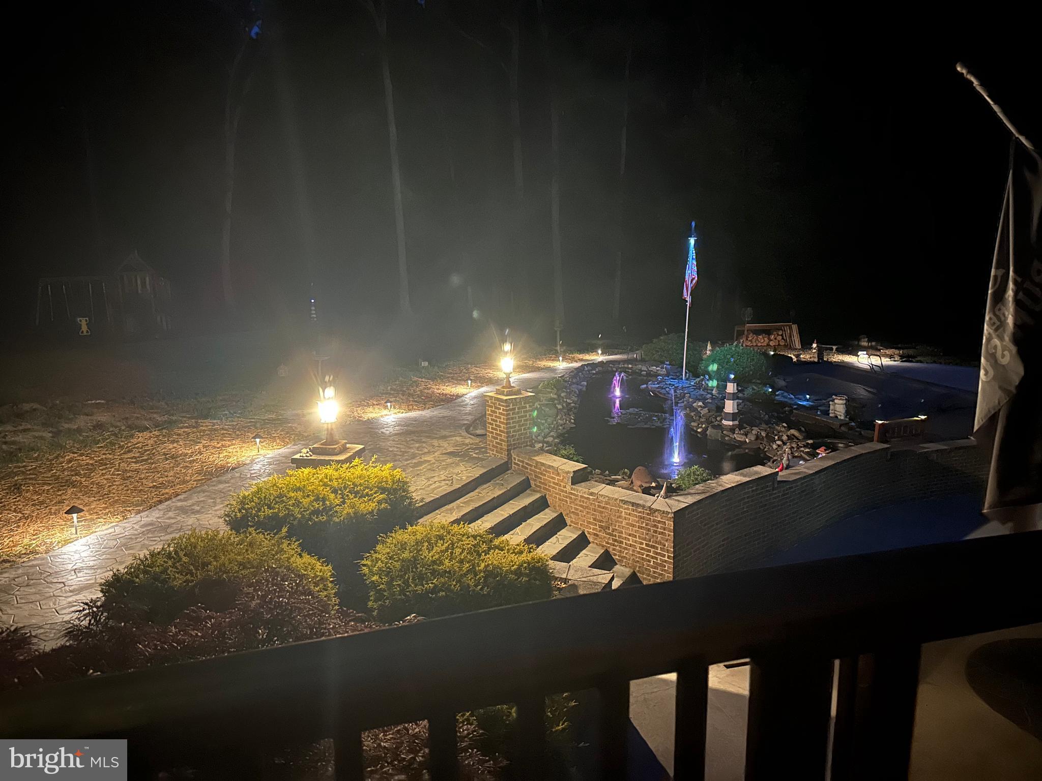 WOODLAND ACRES - Residential