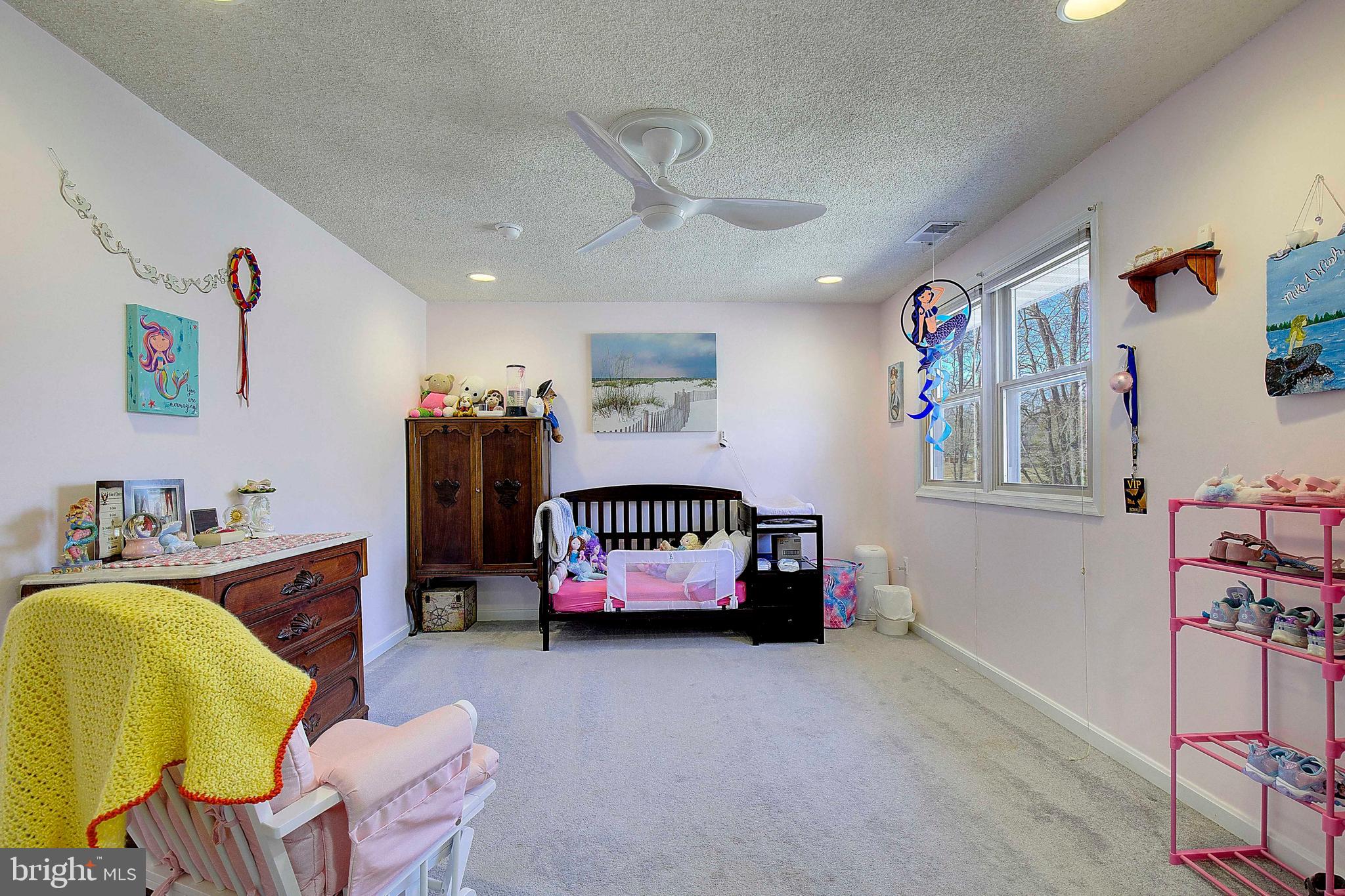 WOODLAND ACRES - Residential