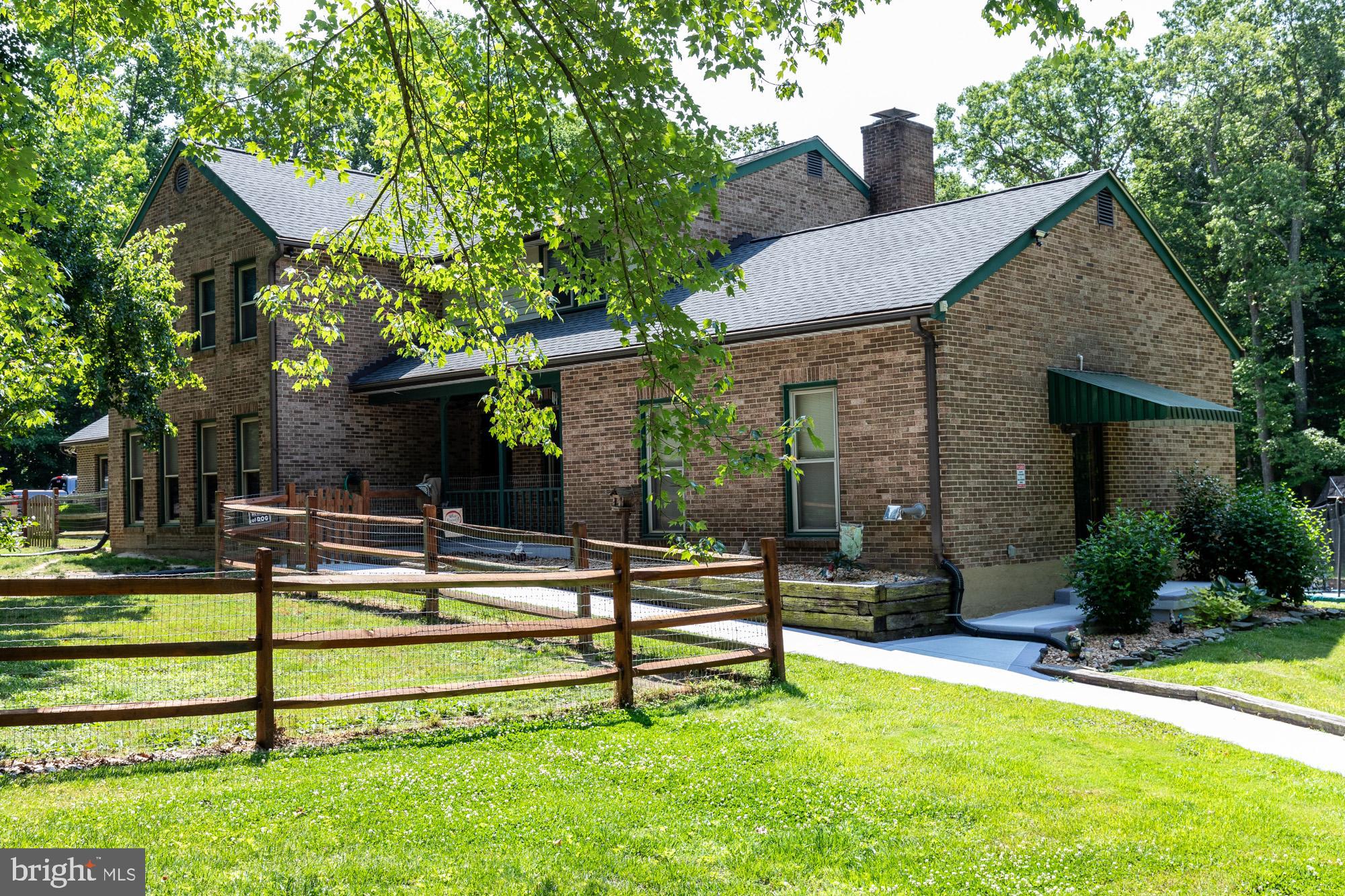 WOODLAND ACRES - Residential