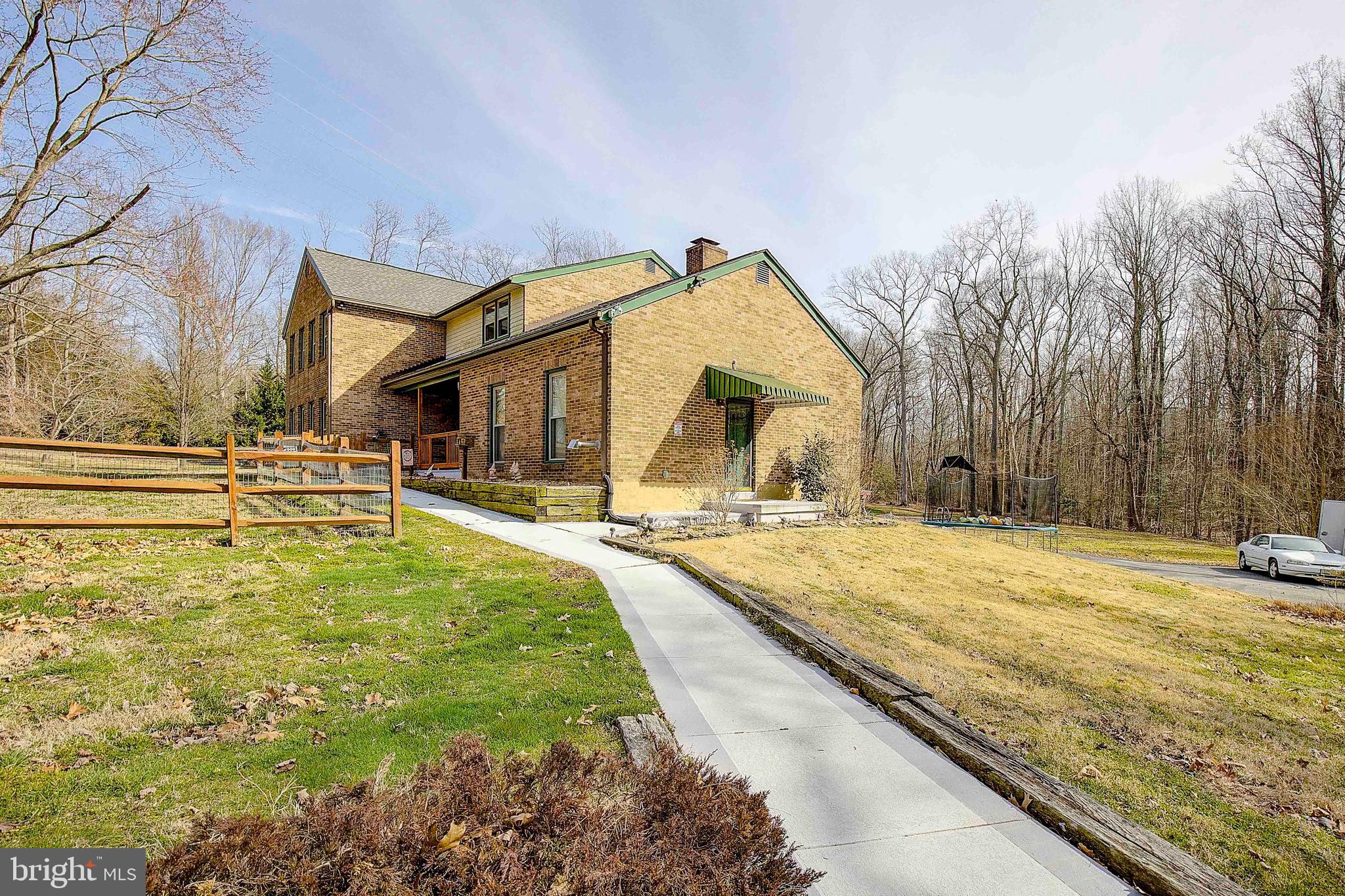 WOODLAND ACRES - Residential