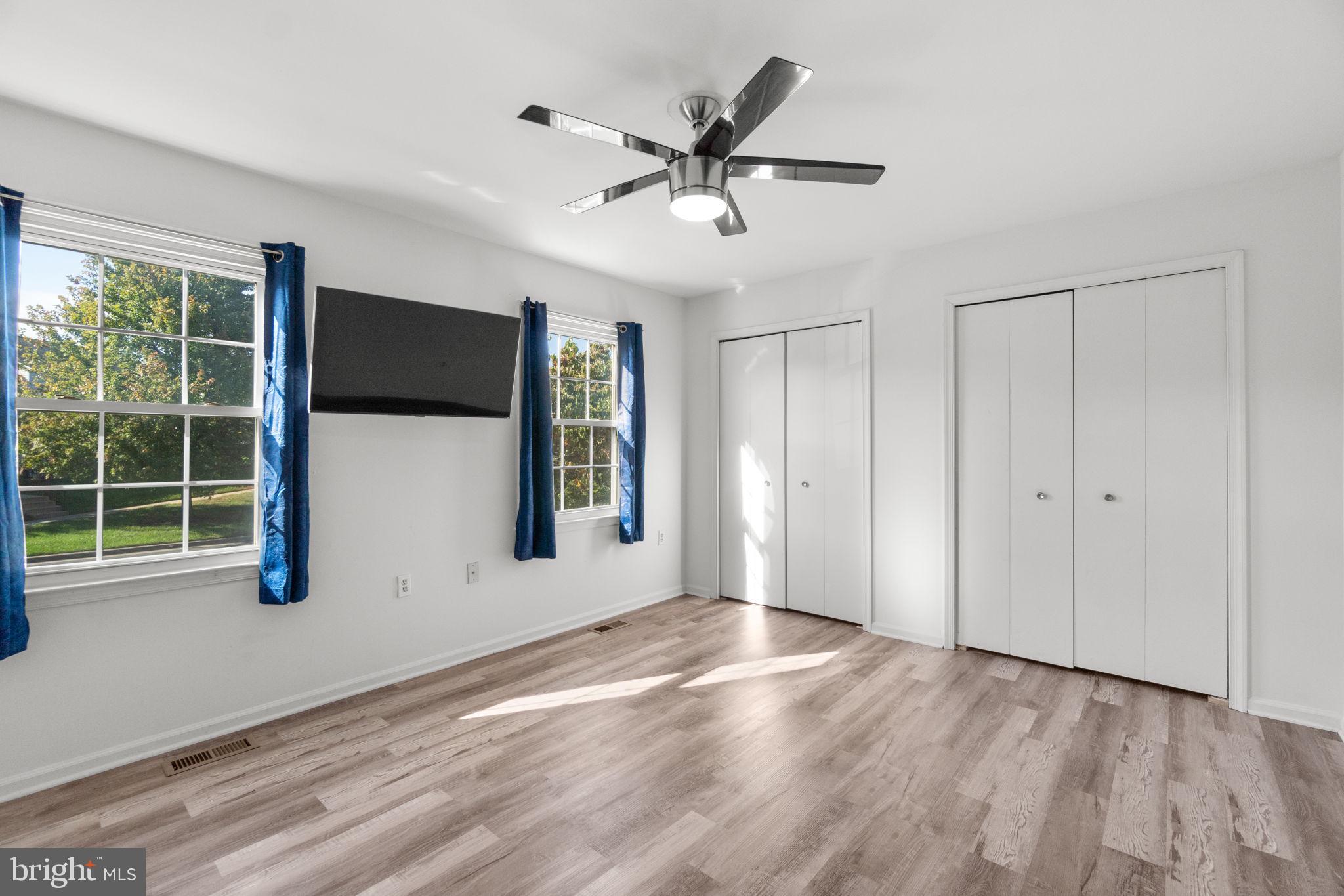 MOUNTAIN VIEW - Residential Lease