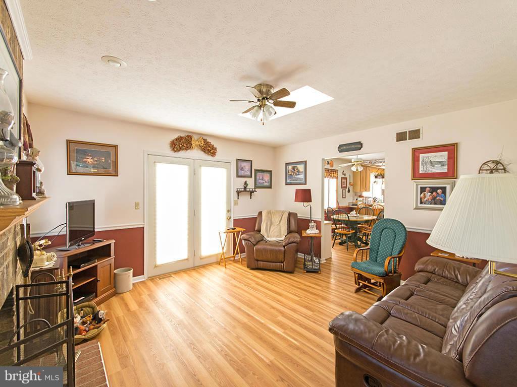 FALLBUSH MT EST - Residential