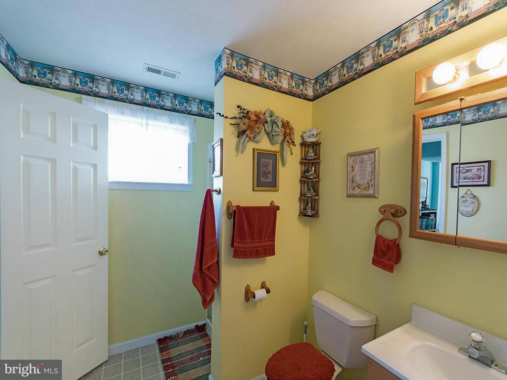 FALLBUSH MT EST - Residential