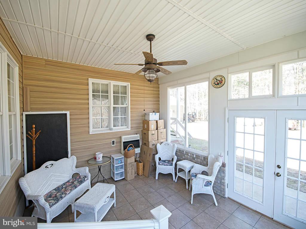 FALLBUSH MT EST - Residential