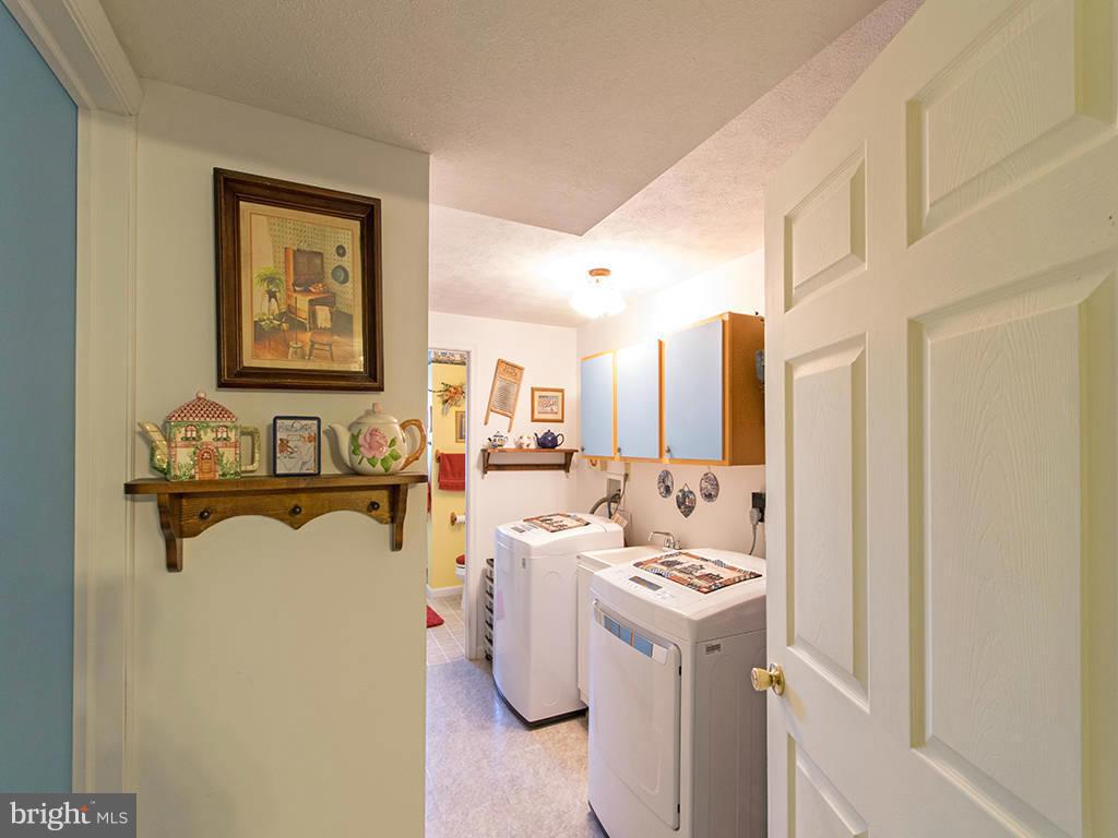 FALLBUSH MT EST - Residential