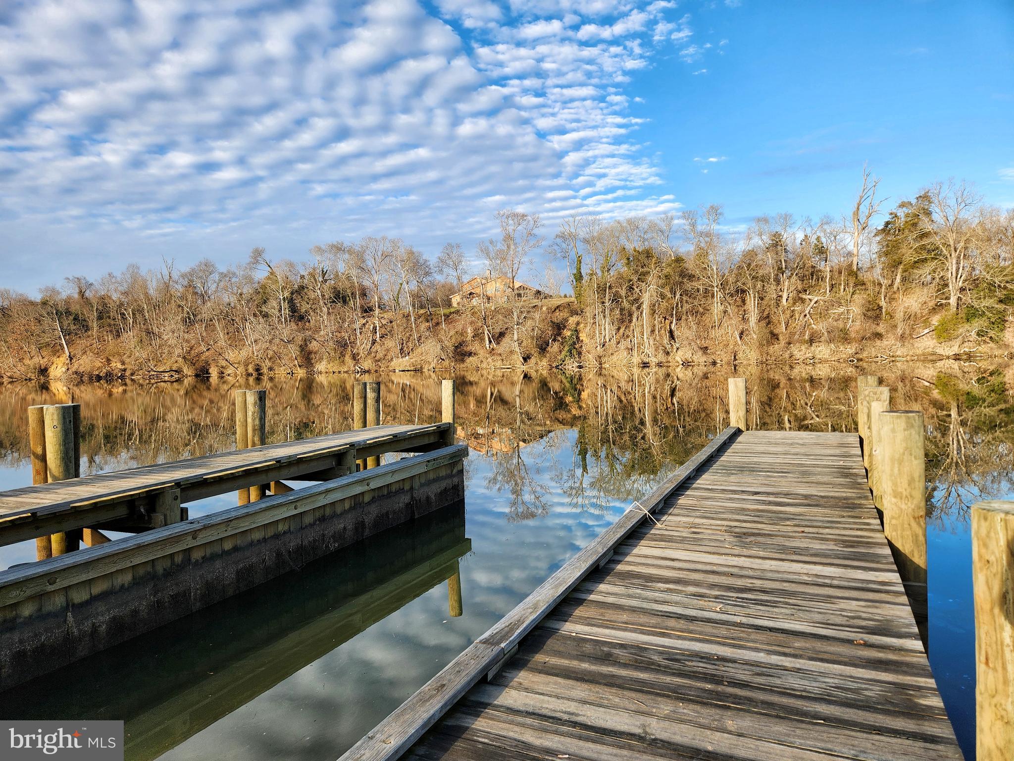 NEW POST ON THE RAPPAHANNOCK - Residential