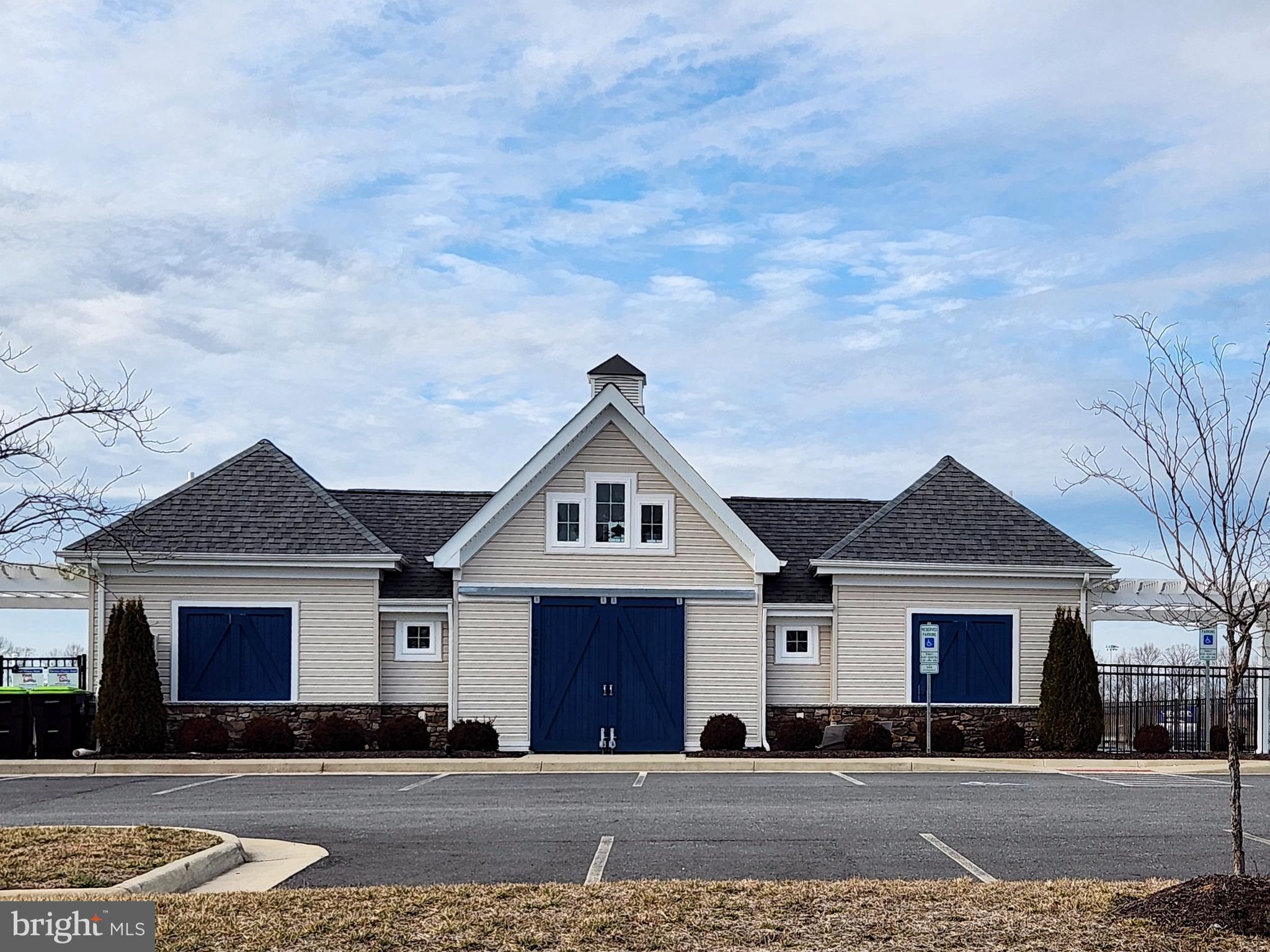 NEW POST ON THE RAPPAHANNOCK - Residential