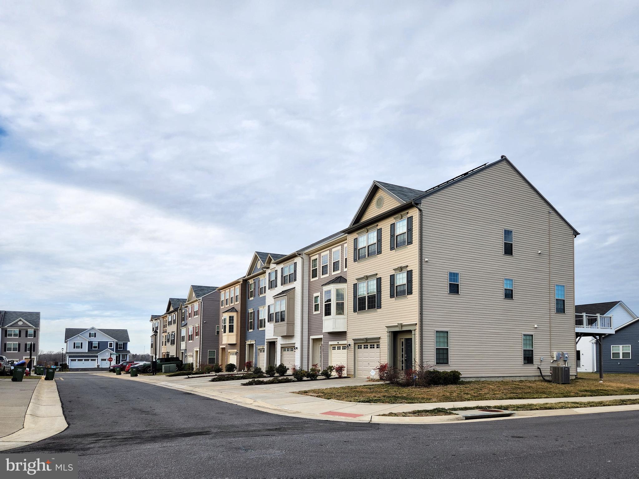 NEW POST ON THE RAPPAHANNOCK - Residential