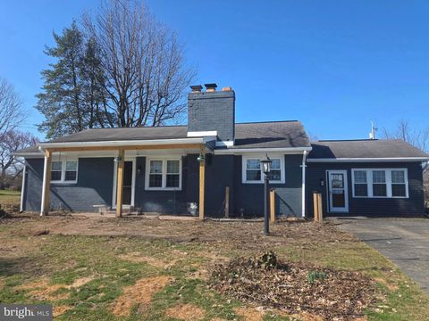 212 BARCROFT ROAD YORK PA 17406