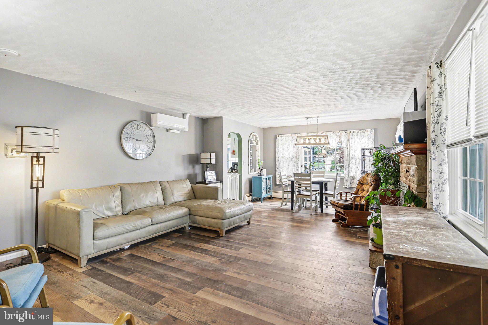 212 BARCROFT ROAD