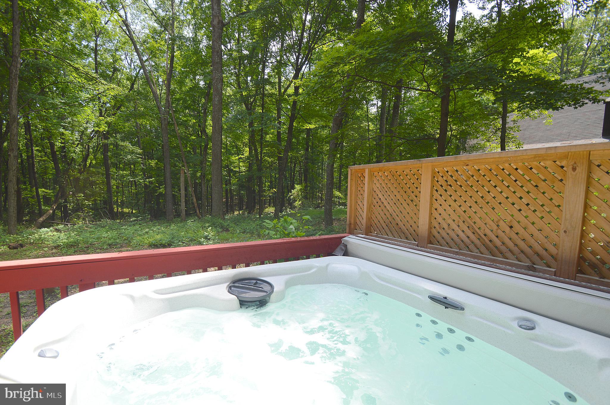 COOLFONT MOUNTAINSIDE - Residential