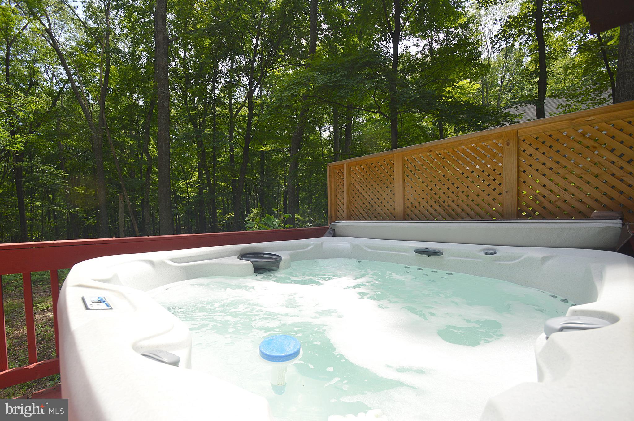 COOLFONT MOUNTAINSIDE - Residential