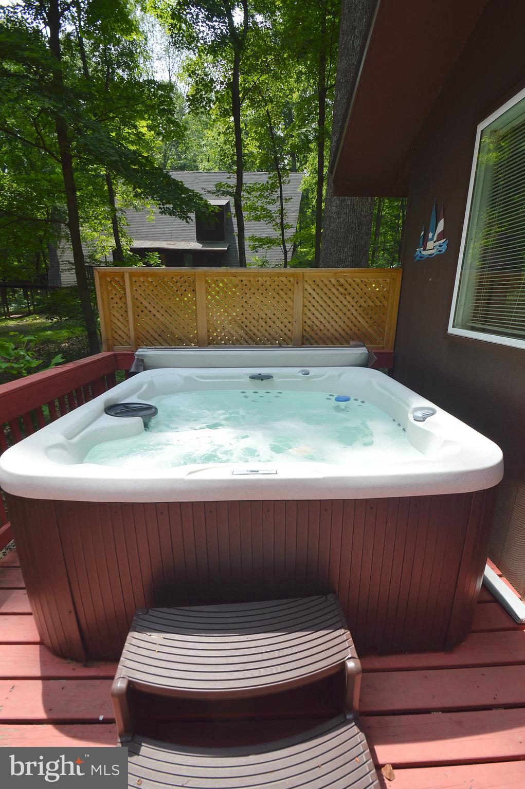 COOLFONT MOUNTAINSIDE - Residential