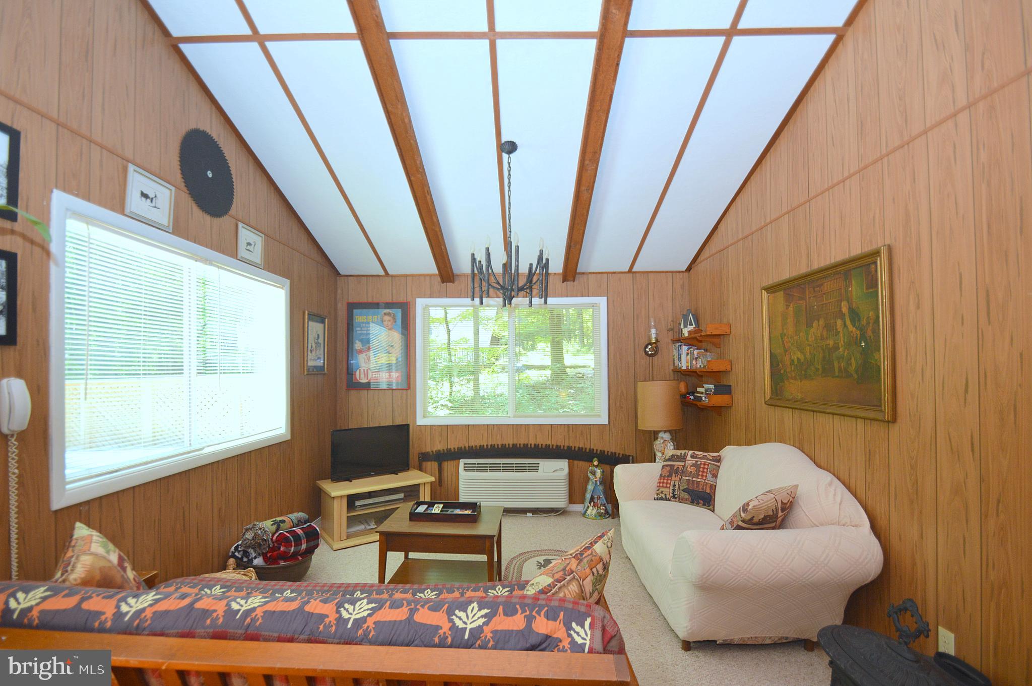 COOLFONT MOUNTAINSIDE - Residential