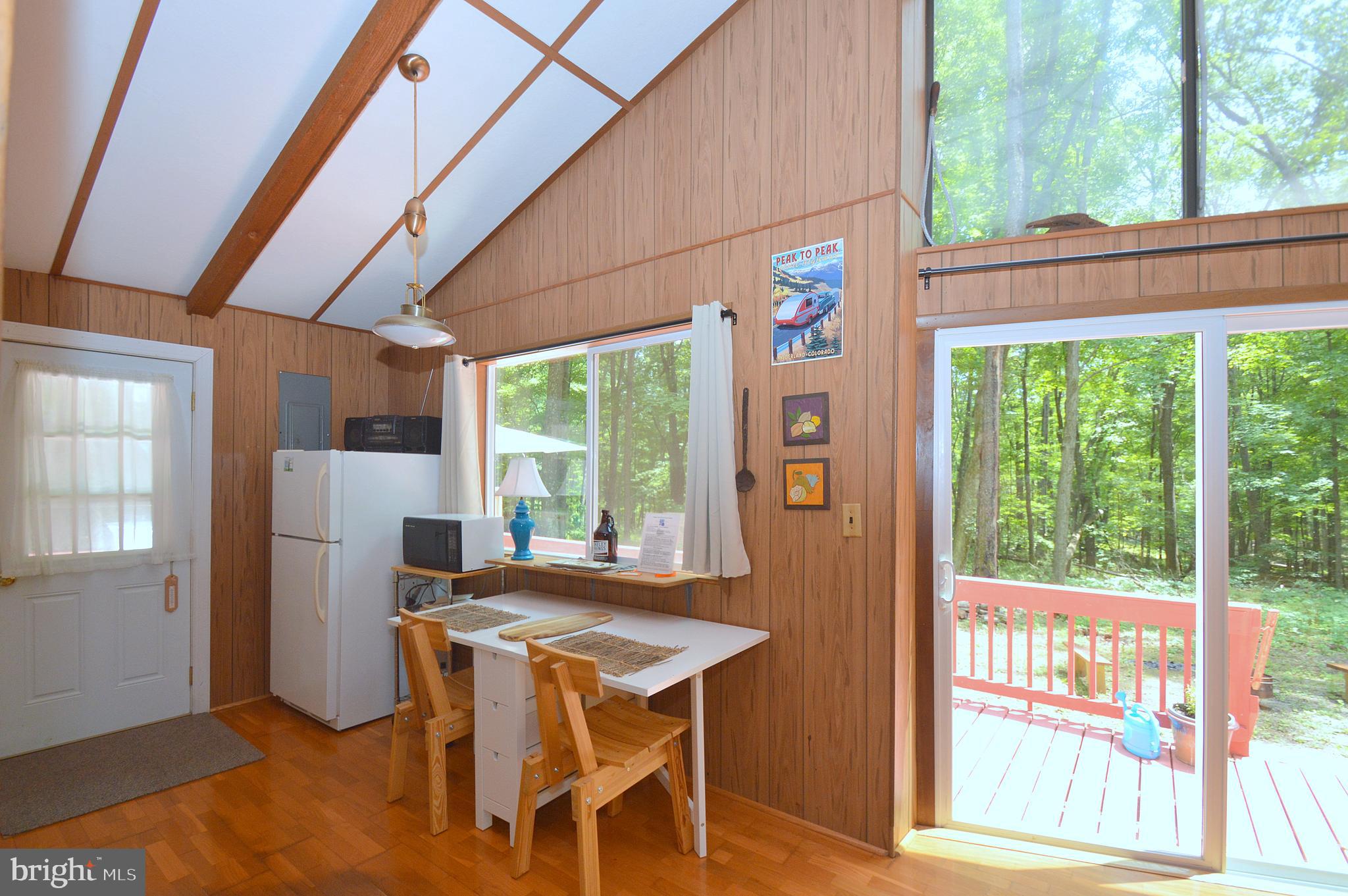 COOLFONT MOUNTAINSIDE - Residential