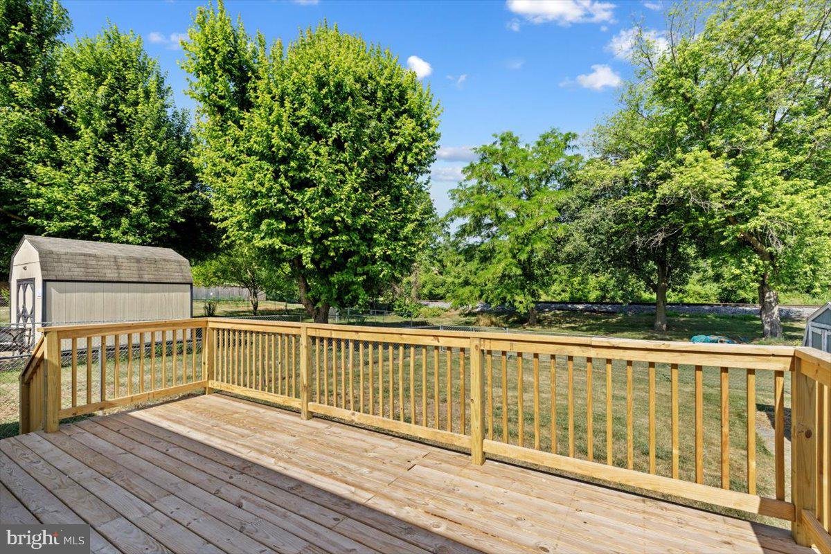 WHEATLAND - Residential