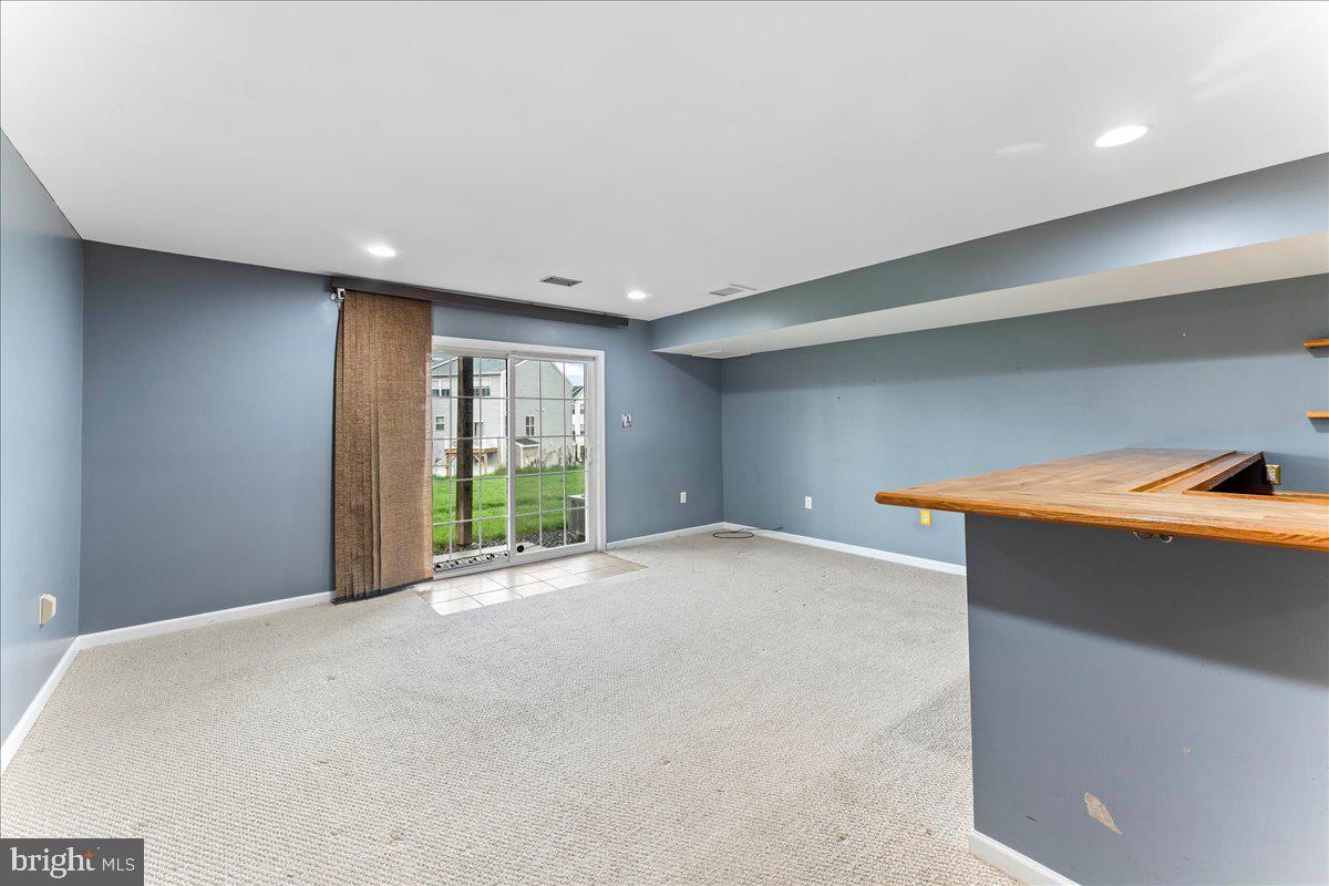 FRENCH CREEK TOWNH - Residential