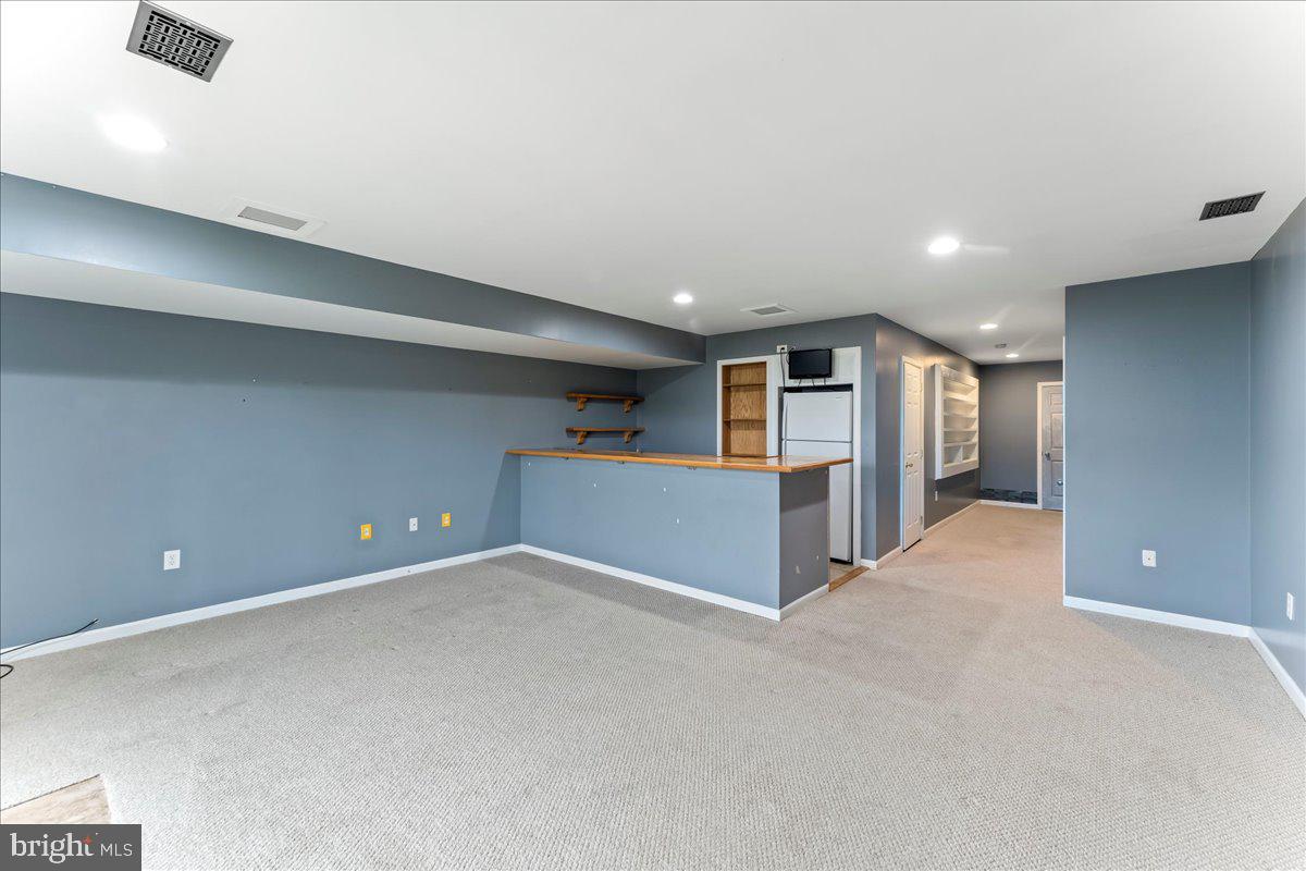 FRENCH CREEK TOWNH - Residential