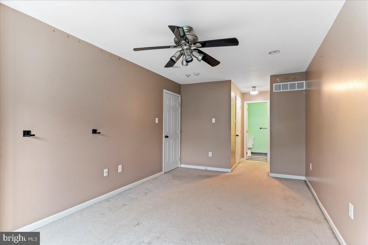 FRENCH CREEK TOWNH - Residential