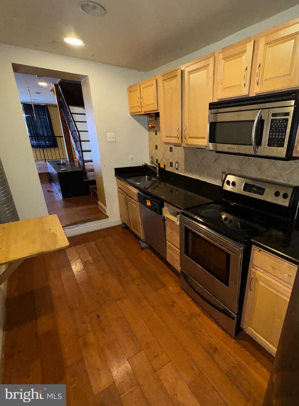 105 S SCHROEDER STREET