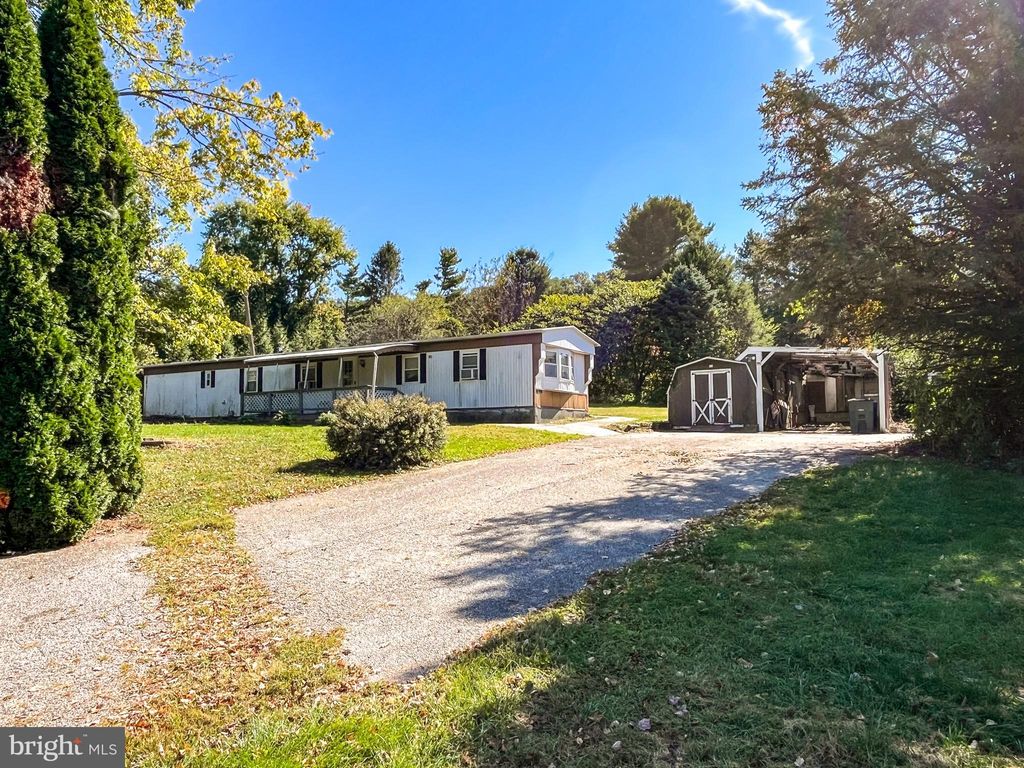 Photo of 4162 Rinely Road, STEWARTSTOWN, PA 17363 (MLS # PAYK2091256)